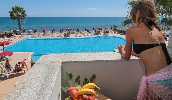 Hotel-Costa-dello-Ionio (5) Hotel Costa dello Ionio - piscina e spiaggia